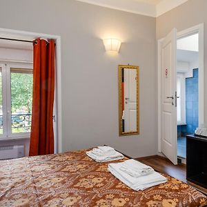 Private Bathroom King Room